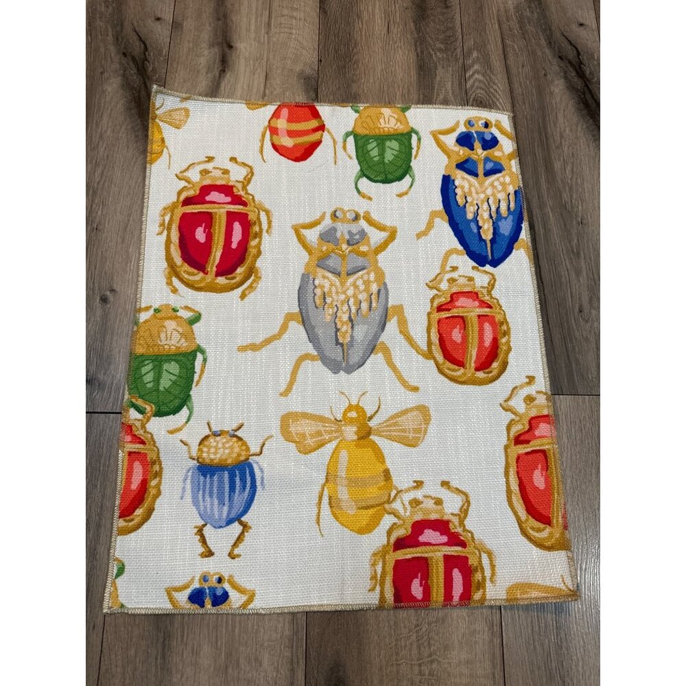 Colorful Insect-Themed Linen Table Runner Cloth  17x22"